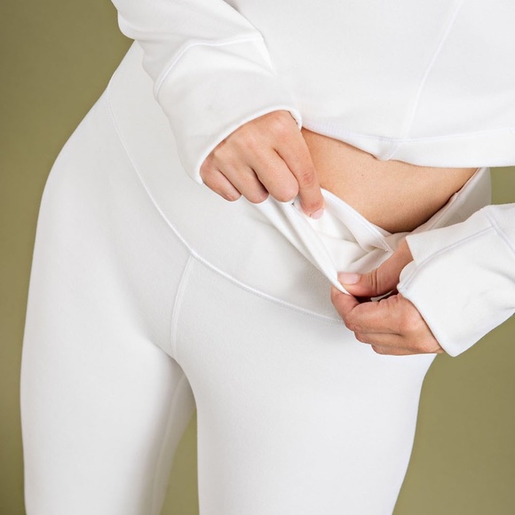 "The Deb" White Brushed High Waist Full Yoga Pants - Picture 1 of 3